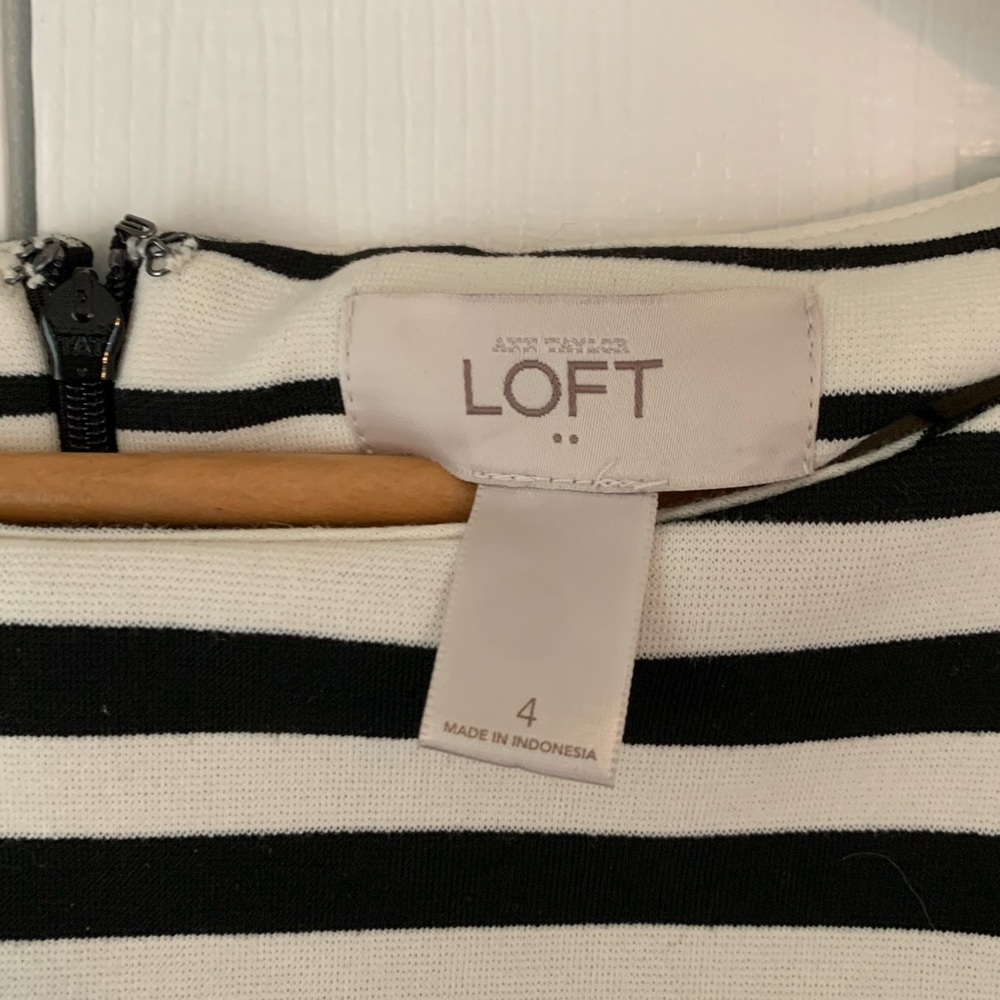 Women’s Black & White Dresses & Shirts. Pick your piece for $20 or Make offer! - Picture 8 of 12